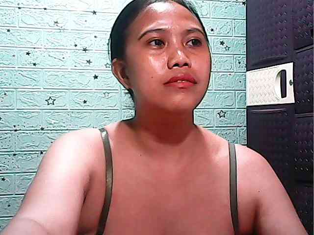 Alicepussylicious webcam