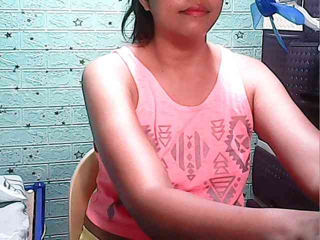 Alicepussylicious webcam