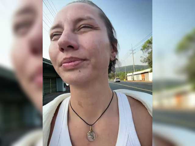 PsiXeya's BongaCams show and profile