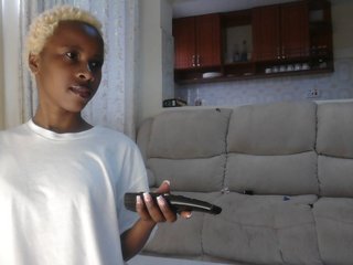 Pretyass Porn Show