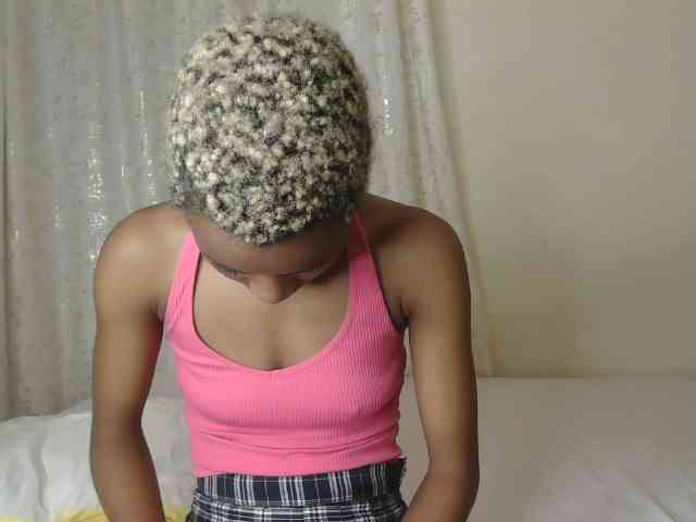 Pretyass webcam