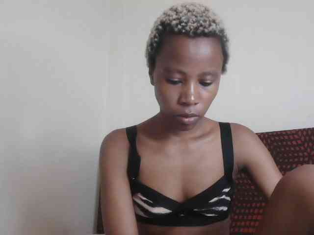 Pretyass webcam