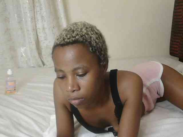 Pretyass webcam