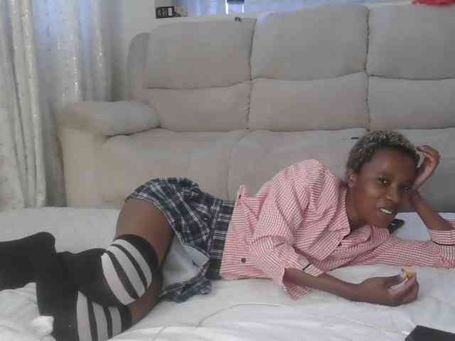 Pretyass webcam