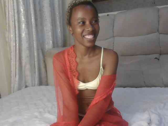 Pretyass webcam