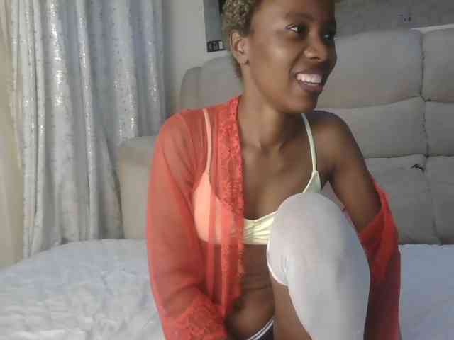 Pretyass webcam