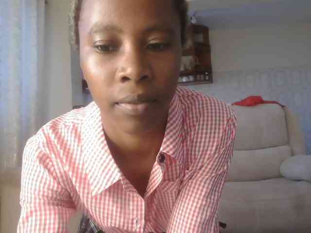 Pretyass webcam