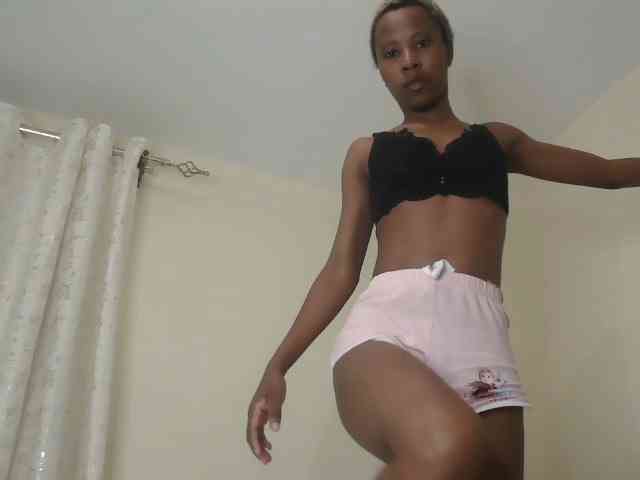 Pretyass webcam