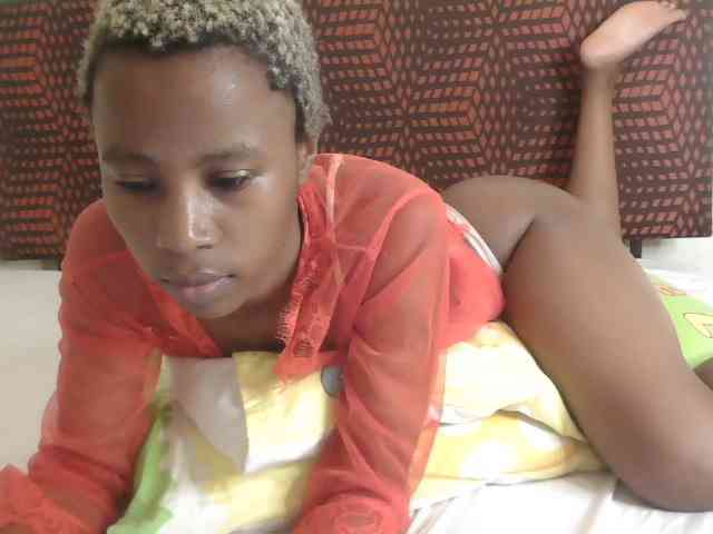 Pretyass webcam