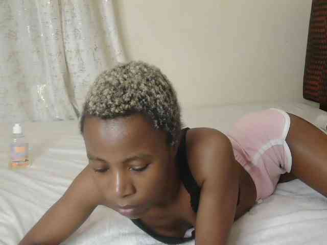 Pretyass webcam