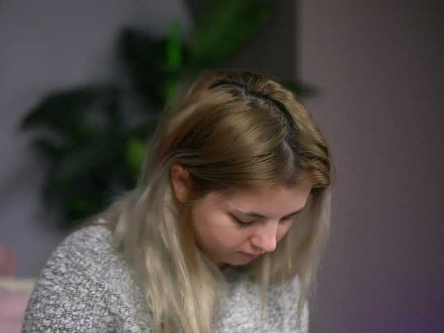 AudreySosa's BongaCams show and profile