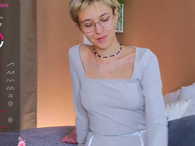  SharliRose chat room