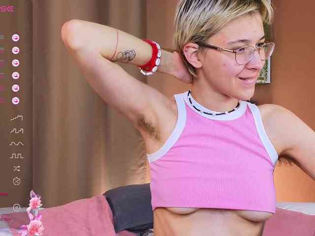 SharliRose webcam