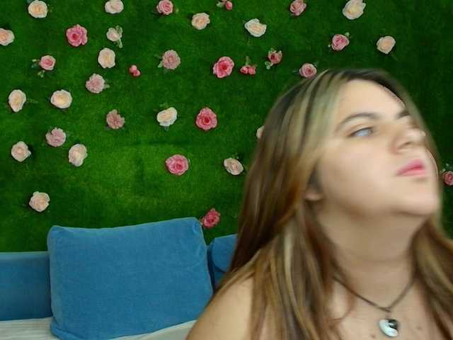 Preview of hugetittiess