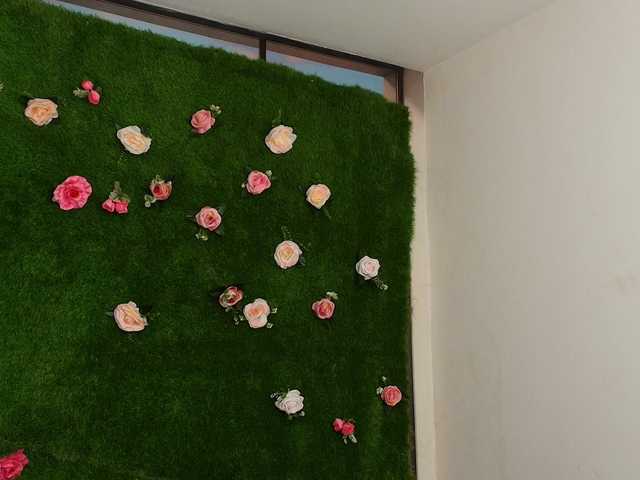 HugeTittiess's BongaCams show and profile