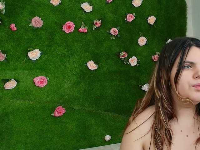 Preview of hugetittiess