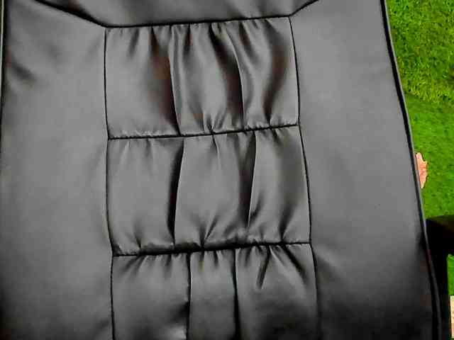 HugeTittiess webcam