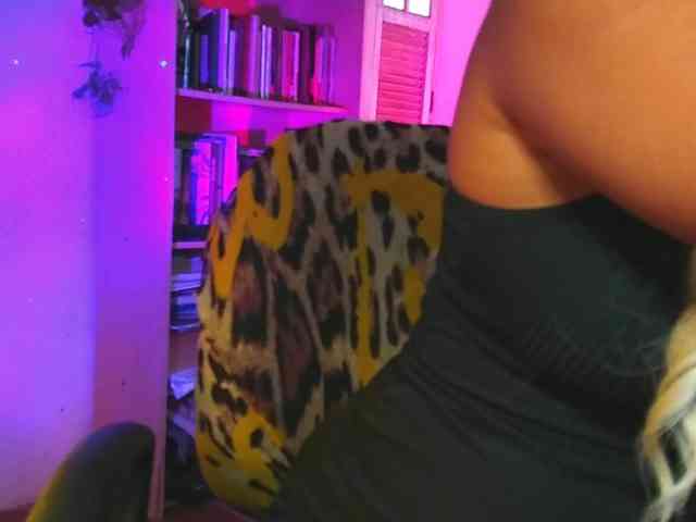 queensativa webcam