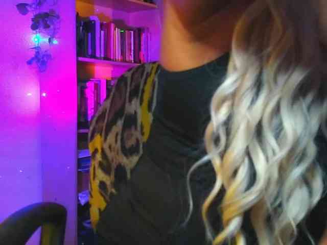 queensativa webcam