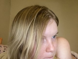 Amelia2004 Porn Show