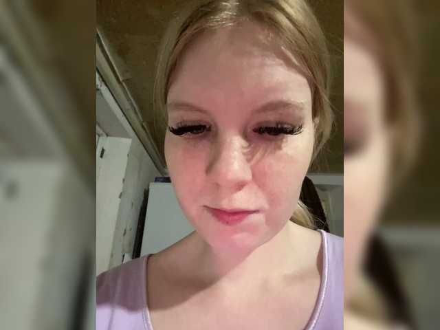 Amelia2004's BongaCams show and profile