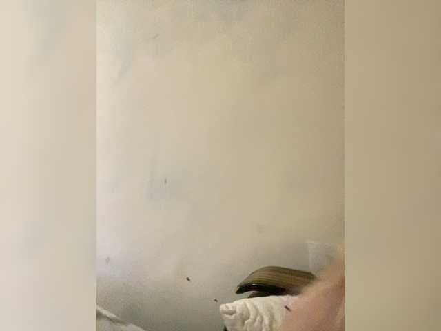 Amelia2004's BongaCams show and profile