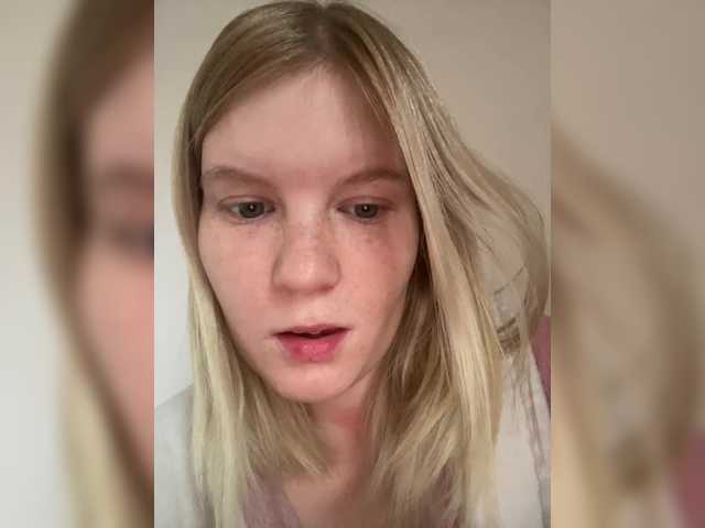 Amelia2004's BongaCams show and profile