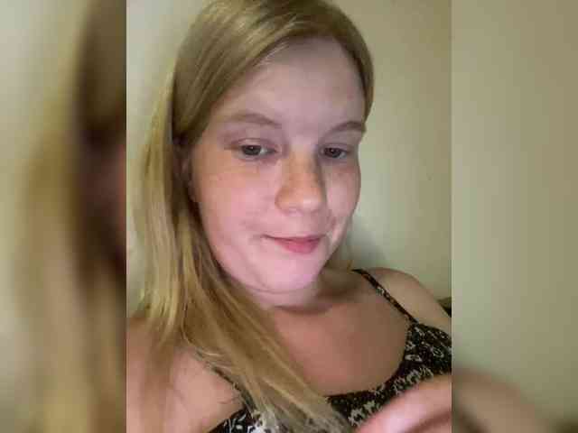Amelia2004 webcam