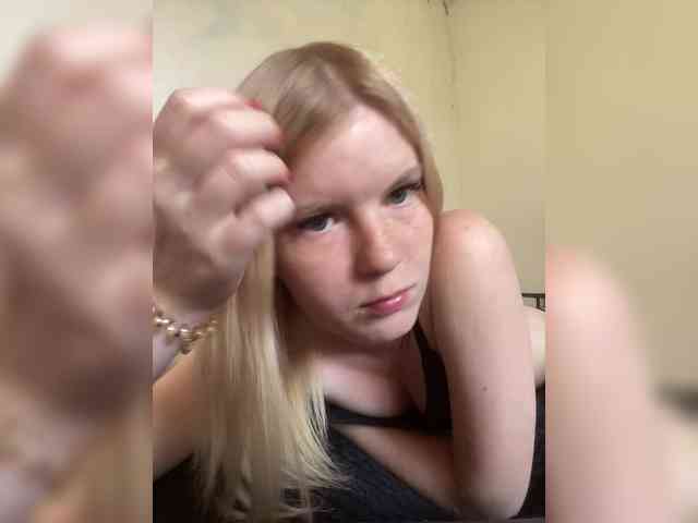 Amelia2004 webcam