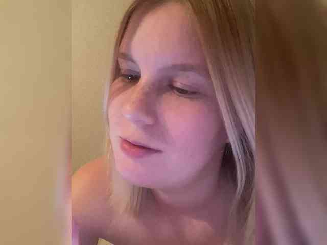 Amelia2004 webcam