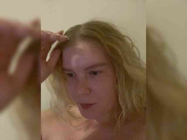 Amelia2004 Live Webcam on BongaCams