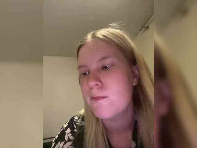 Amelia2004 webcam