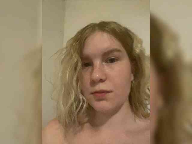 Amelia2004 Live Webcam on BongaCams