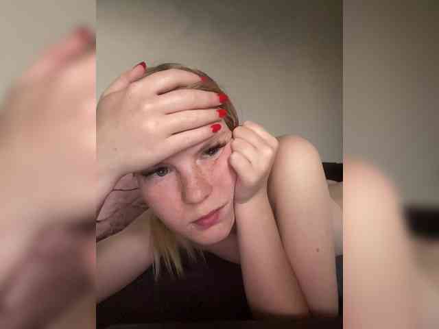 Amelia2004 webcam