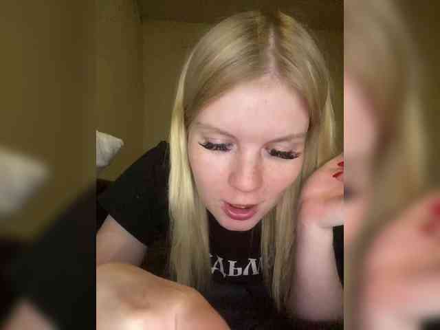 Amelia2004 webcam