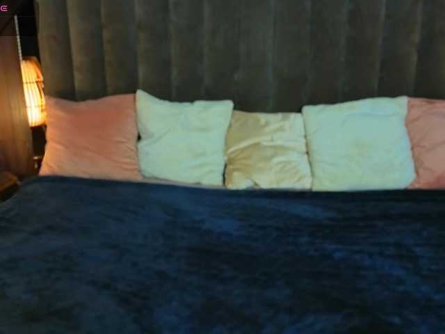 DaisyDelighte's BongaCams show and profile