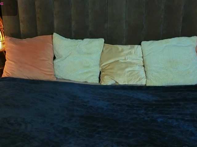 DaisyDelighte's BongaCams show and profile