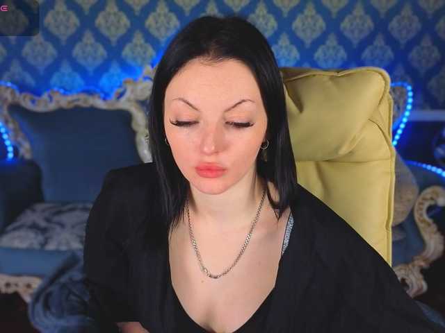 DaisyDelighte's BongaCams show and profile