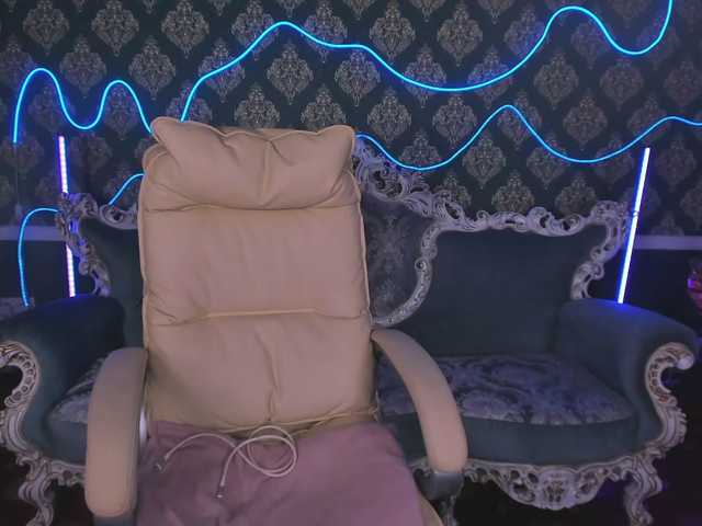 Cute DaisyDelighte wants you to fuck her body now DaisyDelighte from BongaCams