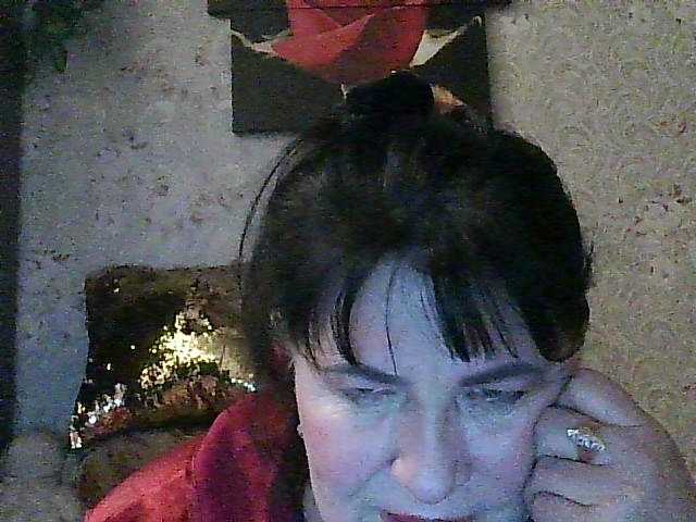 Tatidor's BongaCams show and profile