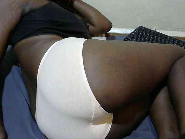 NastyEbony001 webcam