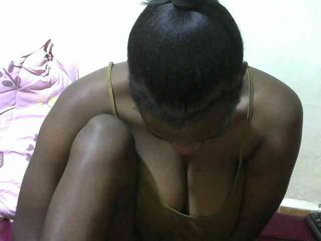 NastyEbony001 webcam