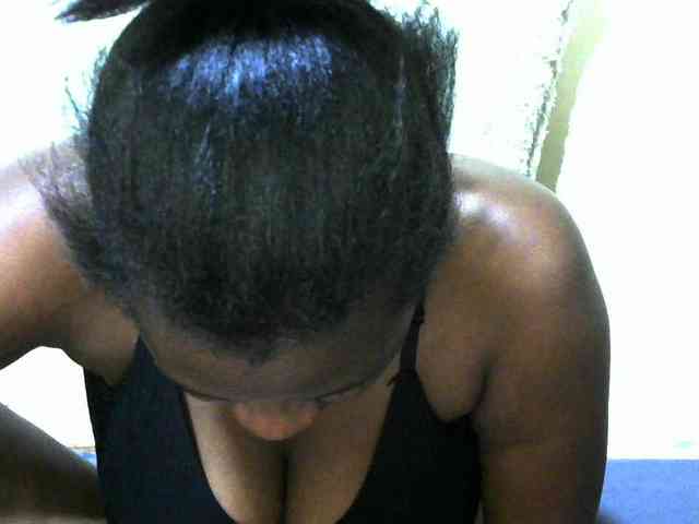 NastyEbony001 webcam