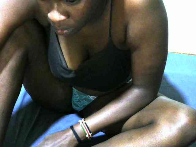 NastyEbony001 webcam