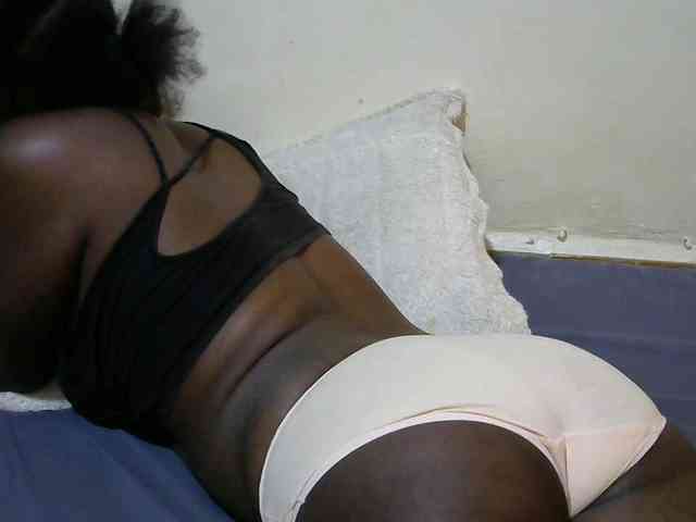 NastyEbony001 webcam