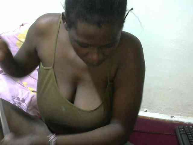 NastyEbony001 webcam
