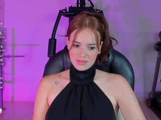 CorinneRusso —  My greatest desire is to please you, come closer and I will show you how to do it. IG: @cori_nnerusso   Goals: Fuck Pussy & Squirt @remain tks left