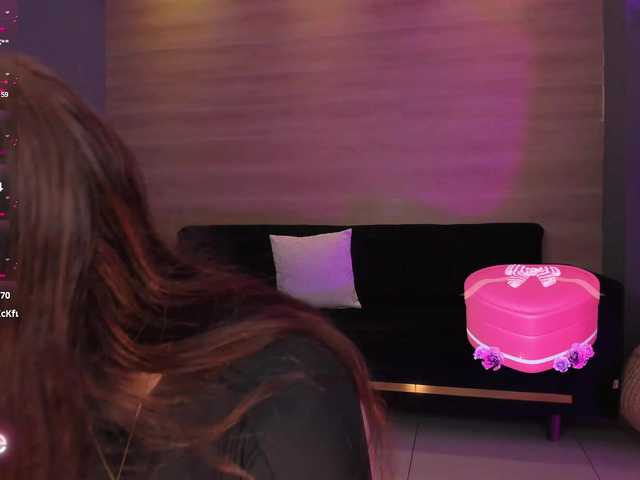 CorinneRusso's BongaCams show and profile