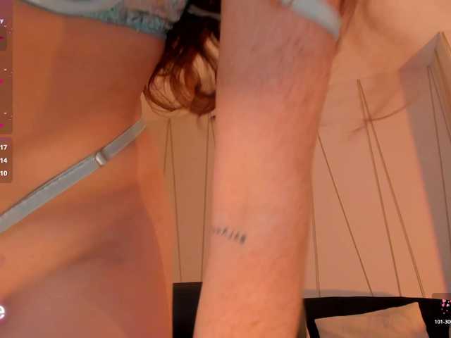 CorinneRusso's BongaCams show and profile