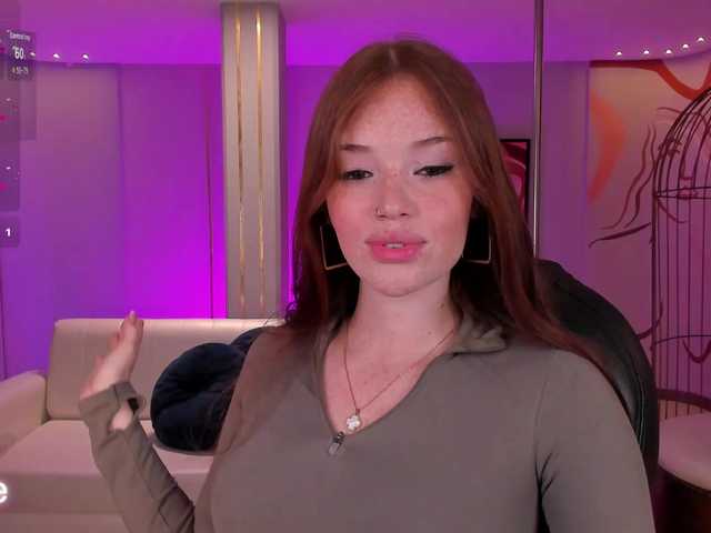 CorinneRusso's BongaCams show and profile